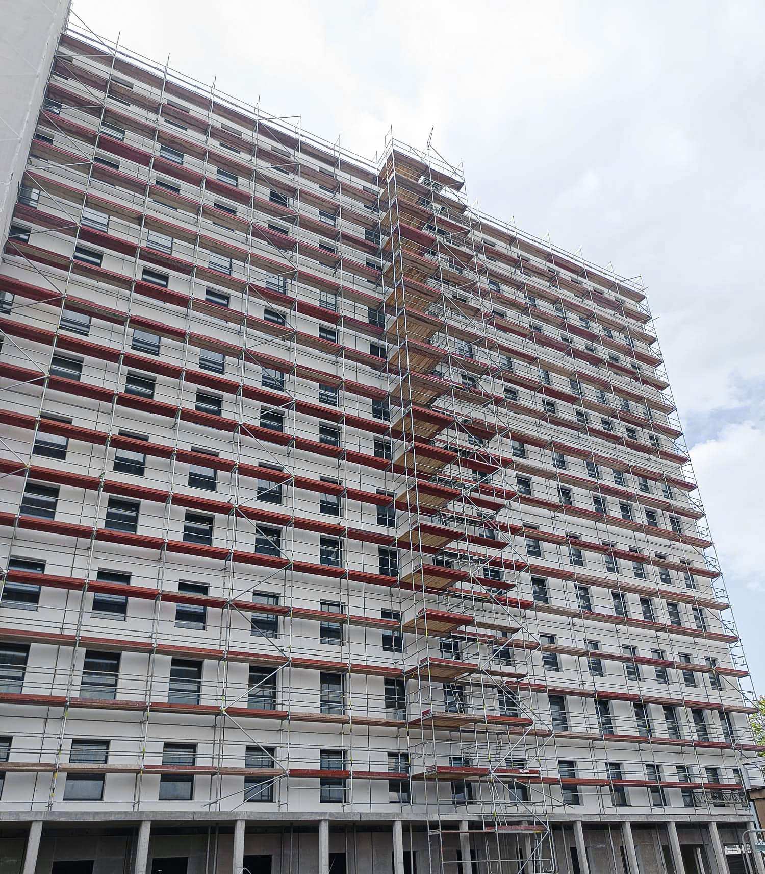 Montaż rusztowania PM-70 krok po kroku